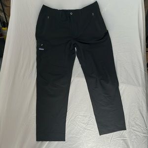 Patagonia XXL wind pant